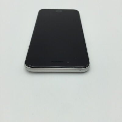【神戸・三宮店】中古  Apple iPhoneSE 4.7インチ (第2世代/2020) 64GB (ホワイト) 国内版SIMロックフリー MHGQ3J/A 新パッケージ版 146154 