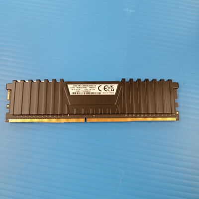 【大須店】中古  PC4-21300 8GB デスクトップ用(DDR4-2666) 126165 