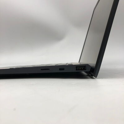 【大分店】中古  MSi Prestige 13 AI Evo A2HMG(Ultra 7 255H/32GB/SSD1TB/intel arc 140T/W11H) 4860001460 