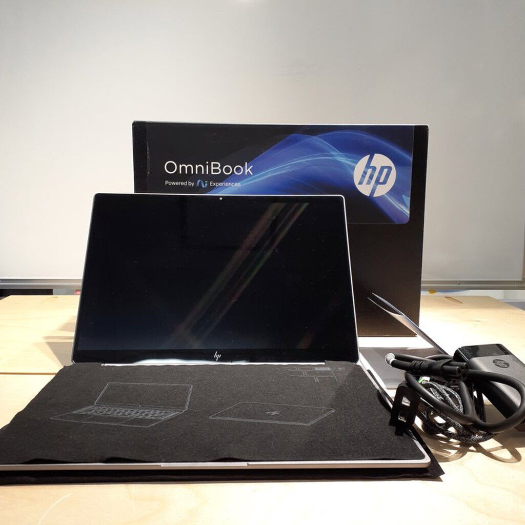 中古 HP OmniBook 14-fd0007AU(Ryzen AI 9 HX 375/32GB/SSD1TB/W11H