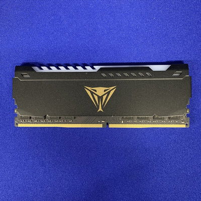 【横浜駅前店】中古  PC4-28800 8GB デスクトップ用 140733 