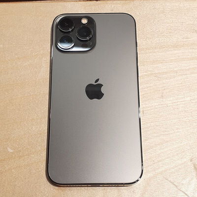 【鹿児島店】中古  【au版SIMフリー】Apple iPhone13 Pro Max 6.7インチ 1TB グラファイト MLKG3J/A 147561 