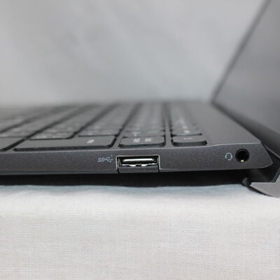 【通販センター】中古  Dell Vostro 13 5310(Intel Core i5 11300H/8GB/SSD256GB/なし/オンボード/13.3/1920x1200/Wi-Fi/W11H64 MAR) 186002 