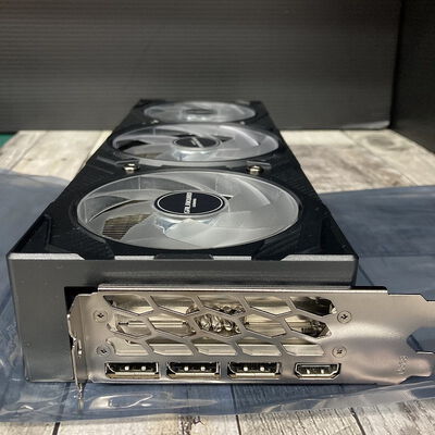 【広島店】中古  玄人志向 GG-RTX5070Ti-E16GB/EX/TP(RTX5070Ti 16GB) 3320004783 