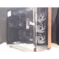 中古  自作PC(Ryzen 7 9800X3D/32GB/SSD2TB/OS無し) 4540002164 