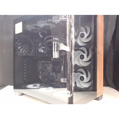 【前橋ｲﾝﾀｰｱｶﾏﾙ店】中古  自作PC(Ryzen 7 9800X3D/32GB/SSD2TB/OS無し) 4540002164 