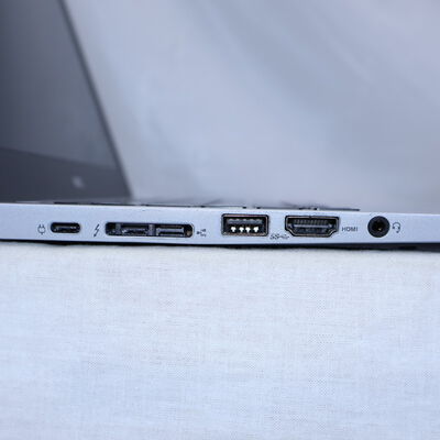 【通販センター】中古  【ジャンク品/保証無/返品質問不可】NEC VersaPro タイプVB PC-VKM17BZC3 (Core i5 8350U/8GB/SSD256GB/-/オンボード/12.5/1366x768/Wi-Fi/WEBCAM/W11H64 MAR) 186072 