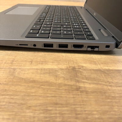 【姫路店】中古  DELL Latitude 5520 (Intel Core i7 1185G7 3.00GHz/16GB/SSD256GB/-/GeForce MX450/15.6/1920x1080/GbE/Wi-Fi/WEBCAM/W11H) 193803 
