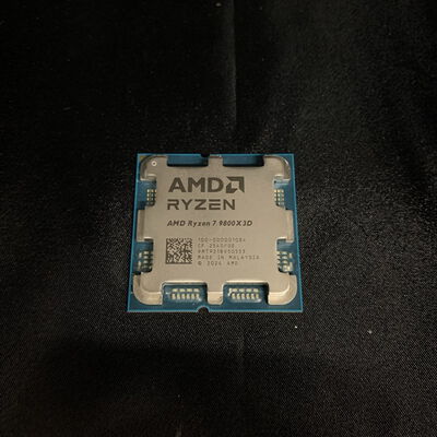 【横浜駅前店】中古  AMD Ryzen 7 9800X3D (AM5/4.7/104M/C8/T16/120W) 172566 