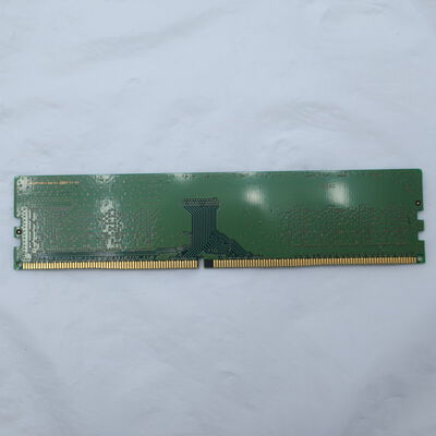 【通販センター】中古  PC4-21300 8GB デスクトップ用(DDR4-2666) 126165 