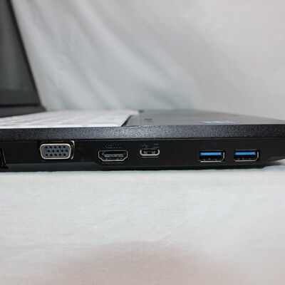 【通販センター】中古  FUJITSU LIFEBOOK A5511/G(Intel Core i5 1145G7 2.60GHz/16GB DDR4/SSD256GB/MULTI/オンボード/15.6/1920x1080/GbE/Wi-Fi/WEBCAM/W11H/VBT) 196534 