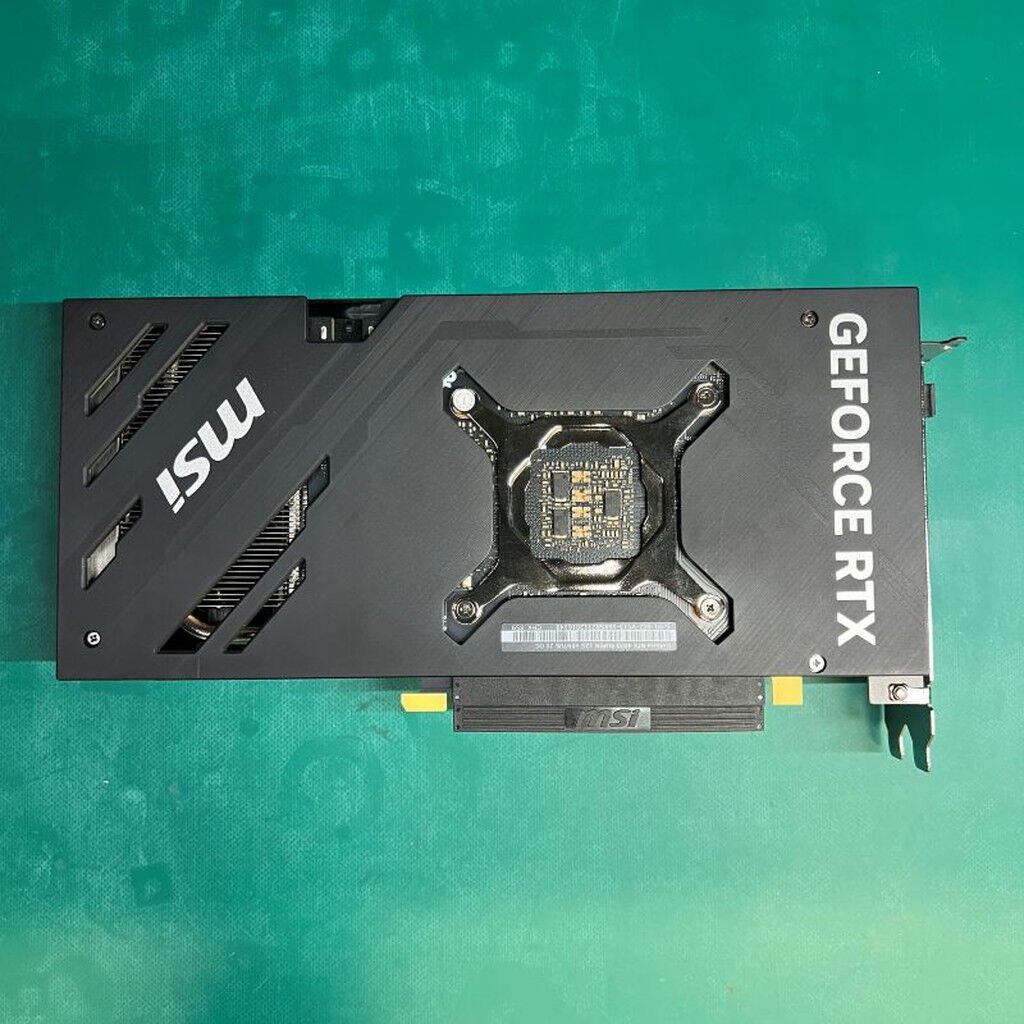 MSI GeForce RTX4070 VENTUS 2X 美品 保証期間残あり MSI GeForce RTX™ 4070 VENTUS 2X 12G OC | Graphics Card | MSI