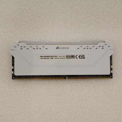 【通販センター】中古  PC4-25600 8GB デスクトップ用(DDR4-3200) 140727 