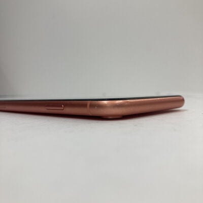 【神戸・三宮店】中古  【au】 Apple iPhoneXR 6.1インチ 128GB (コーラル)  MT0T2J/A 138419 