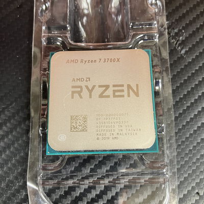 【富士青葉店】中古  AMD Ryzen 7 3700X (AM4/3.6/36M/C8/T16/65W) 140025 