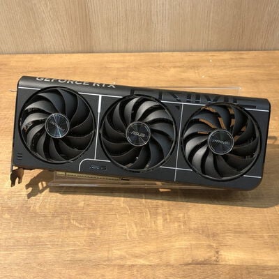 【姫路店】中古  ASUS PRIME-RTX5070-O12G (RTX5070 12G) 176900 