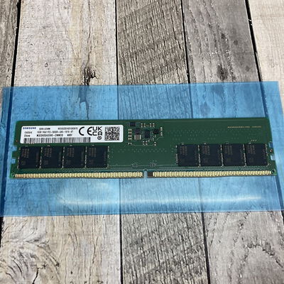 【広島店】中古  Samsung M323R2GA3EB0-CWM(DDR5 PC5-44800 16GB) 1460026031 