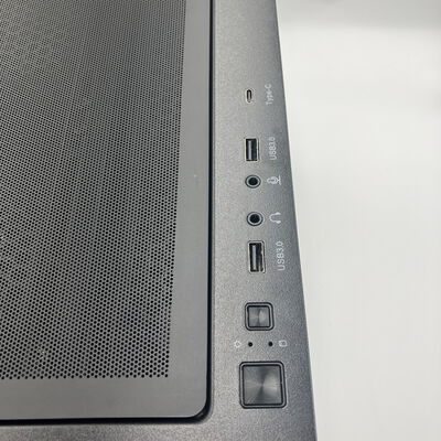 【なんば店】中古  自作パソコン(Ryzen 7 9800X3D/32GB/SSD1TB/RTX5070) 3280023913 