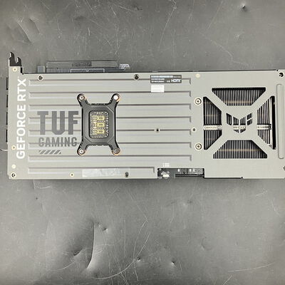 【大須店】中古  ASUS TUF-RTX5070TI-O16G-GAMING (RTX5070Ti 16G) 176543 