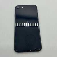 中古  【docomo版SIMフリー】Apple iPhoneSE 4.7インチ (第3世代) 64GB (ミッドナイト) MMYC3J/A 154836 