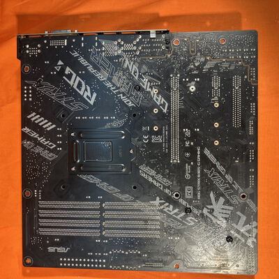 【なんば店】中古  ASUS ROG STRIX B365-G GAMING (B365 mATX 1151 DDR4) 142175 