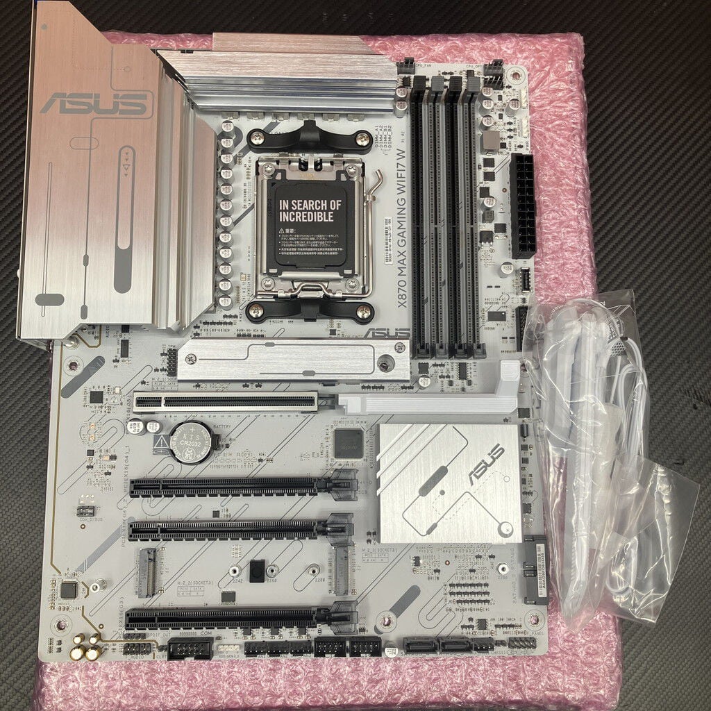 中古 ASUS X870 MAX GAMING WIFI7 W (X870 AM5 ATX DDR5) 5070001888