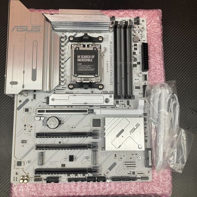【富士青葉店】中古  ASUS X870 MAX GAMING WIFI7 W (X870 AM5 ATX DDR5) 5070001888 