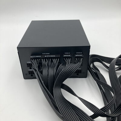 【神戸・三宮店】中古  玄人志向 KRPW-PA1200W/92+(1200W ATX） 177333 