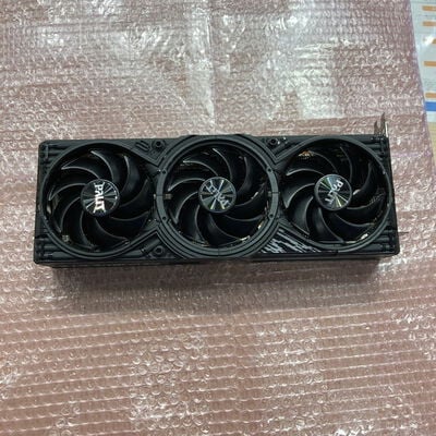 【宮崎恒久店】中古  Palit NE7507T019T2-GB2031A (RTX5070Ti GamingPro 16GB) 176552 