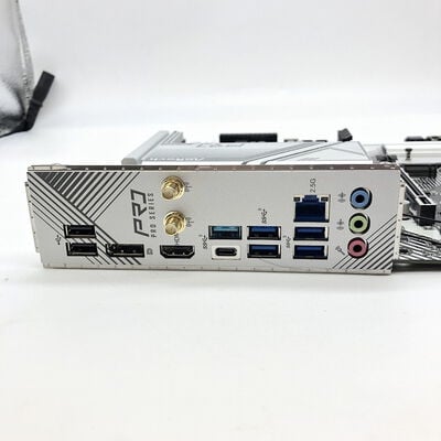 【宇都宮鶴田店】中古  ASRock B760 Pro RS/D4 WiFi (B760 1700 ATX DDR4) 5280001390 