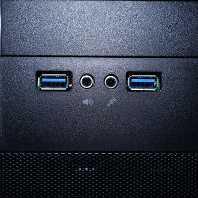 【通販センター】中古  インバースネット FRONTIER(Intel Core i7 10700K/32GB DDR4 (PC4)/SSD525GB/BD-RE/NVIDIA GeForce RTX 2080 Ti 11GB/W11H64 MAR) 203907 