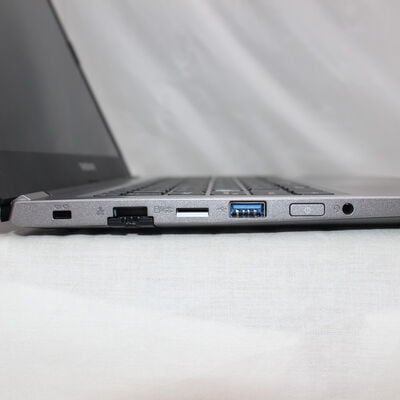 【通販センター】中古  THIRDWAVE F-14RP5(Intel Core i5 1335U/16GB/SSD512GB/なし/オンボード/14/1920x1080/W11H64 MAR) 185995 