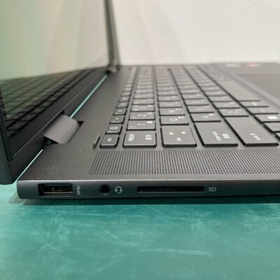 【浦添城間店(沖縄)】中古  HP ENVY 15-ey0001AU(Ryzen 7 5825U/16GB/SSD1TB/15.6/1920&times;1080/W11H) 4780001450 