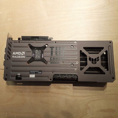 【鹿児島店】中古  ASUS TUF-RX9070XT-O16G-GAMING (RX9070XT 16G) 176938 