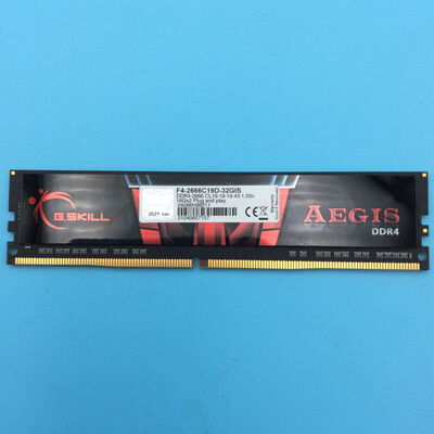 【秋葉原本店】中古  PC4-21300 16GB デスクトップ用(DDR4-2666) 135638 