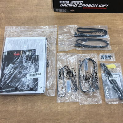 【佐賀南部バイパス店】中古  MSI MPG B550 GAMING CARBON WIFI(B550 AM4 ATX DDR4 142927 