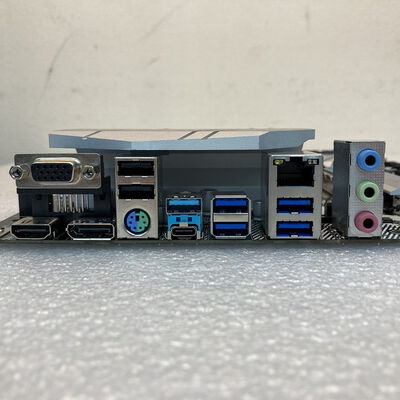 【京都店】中古  ASRock B550M Pro4 (B550 AM4 mATX DDR4) 142938 
