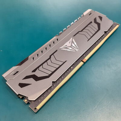 【鹿児島店】中古  PC4-25600 16GB デスクトップ用 140728 