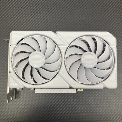 【富士青葉店】中古  ASUS DUAL-RX9060XT-16G-WHITE (RX9060XT 16G) 5070001640 