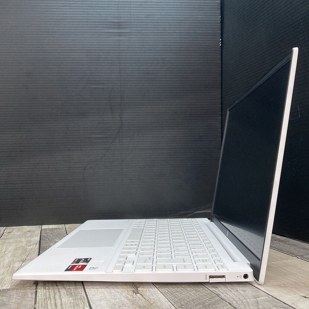 中古 HP Pavilion Aero Laptop 13(Ryzen 7 5825U/16GB/SSD512GB/なし