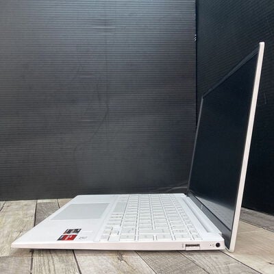 【広島店】中古  HP Pavilion Aero Laptop 13(Ryzen 7 5825U/16GB/SSD512GB/なし/1920&times;1200/13.3インチ/W11P) 3320005341 