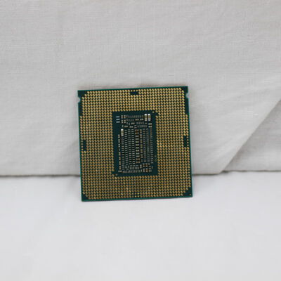 【通販センター】中古  INTEL Core i7 9700K (1151/3.60GHz/12M/C8/T8) 138481 