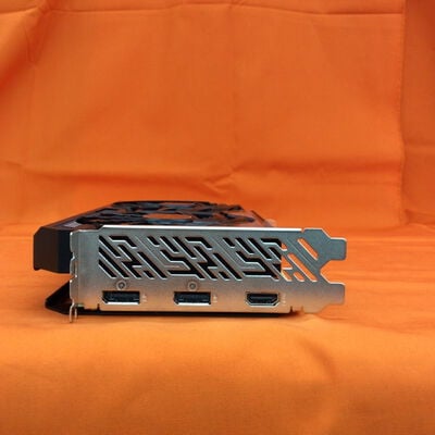 【なんば店】中古  ASRock RX9060XT CL 8GO/AX  3280021079 
