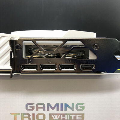 【宇都宮鶴田店】中古  MSI Geforce RTX 5070 Ti GAMING TRIO OC WHITE (RTX5070Ti 16G) 5280001602 