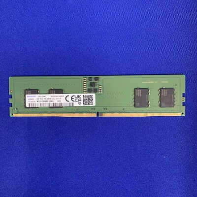 【横浜駅前店】中古  PC5-38400 8GB デスクトップ用 151530 