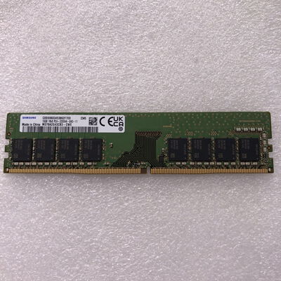 【甲府飯田店】中古  PC4-25600 16GB デスクトップ用(DDR4-3200) 140728 