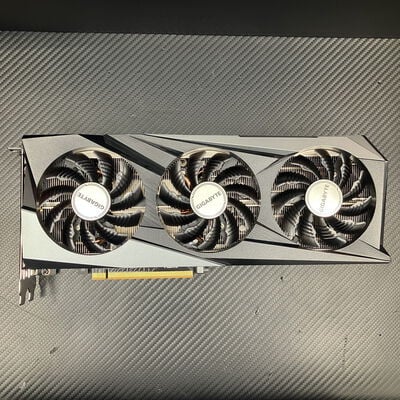 【富士青葉店】中古  GIGABYTE GV-R76GAMING OC-8GD (RX7600 8G) 162746 