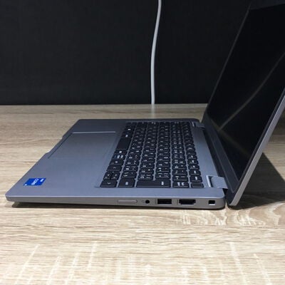 【松山環状枝松店】中古  DELL Latitude 5320(Intel Core i5 1145G7 2.60GHz/16GB DDR4/SSD256GB/-/オンボード/13.3/1920x1080/Wi-Fi/WEBCAM/W11P/VBT) 192705 