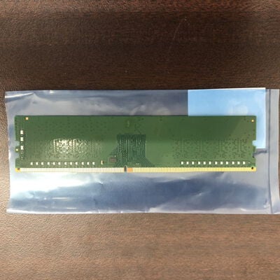 【福山ココローズ店】中古  PC4-21300 8GB デスクトップ用(DDR4-2666) 126165 