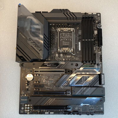 【京都店】中古  ASUS ROG STRIX Z790-F GAMING WIFI (Z790 1700 ATX DDR5) 175321 